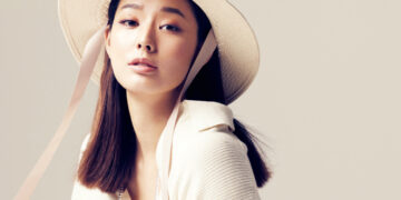 INTERVIEW with  COVER GIRL SUMIRE