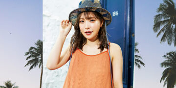 Straw Hat & Flat sandals -Summer Vacances-