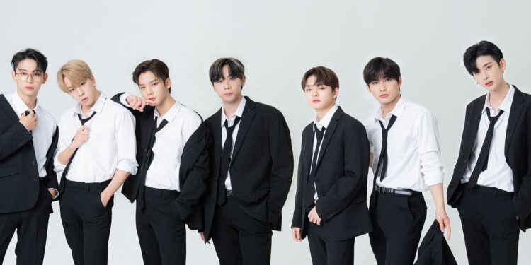 ORβITの未公開写真とQ&Aを公開♡